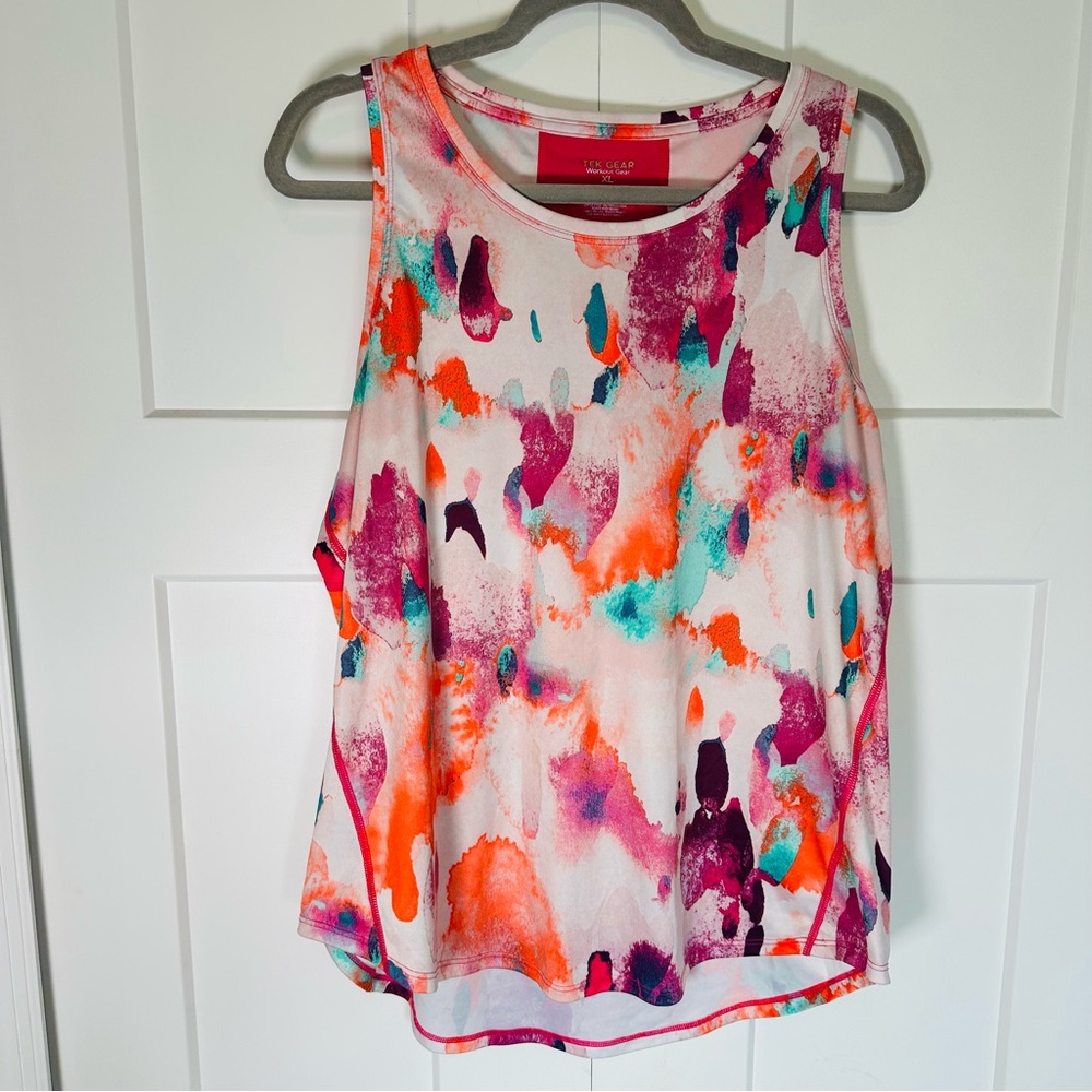 Tek Gear Women's Tank Top with Abstract Print